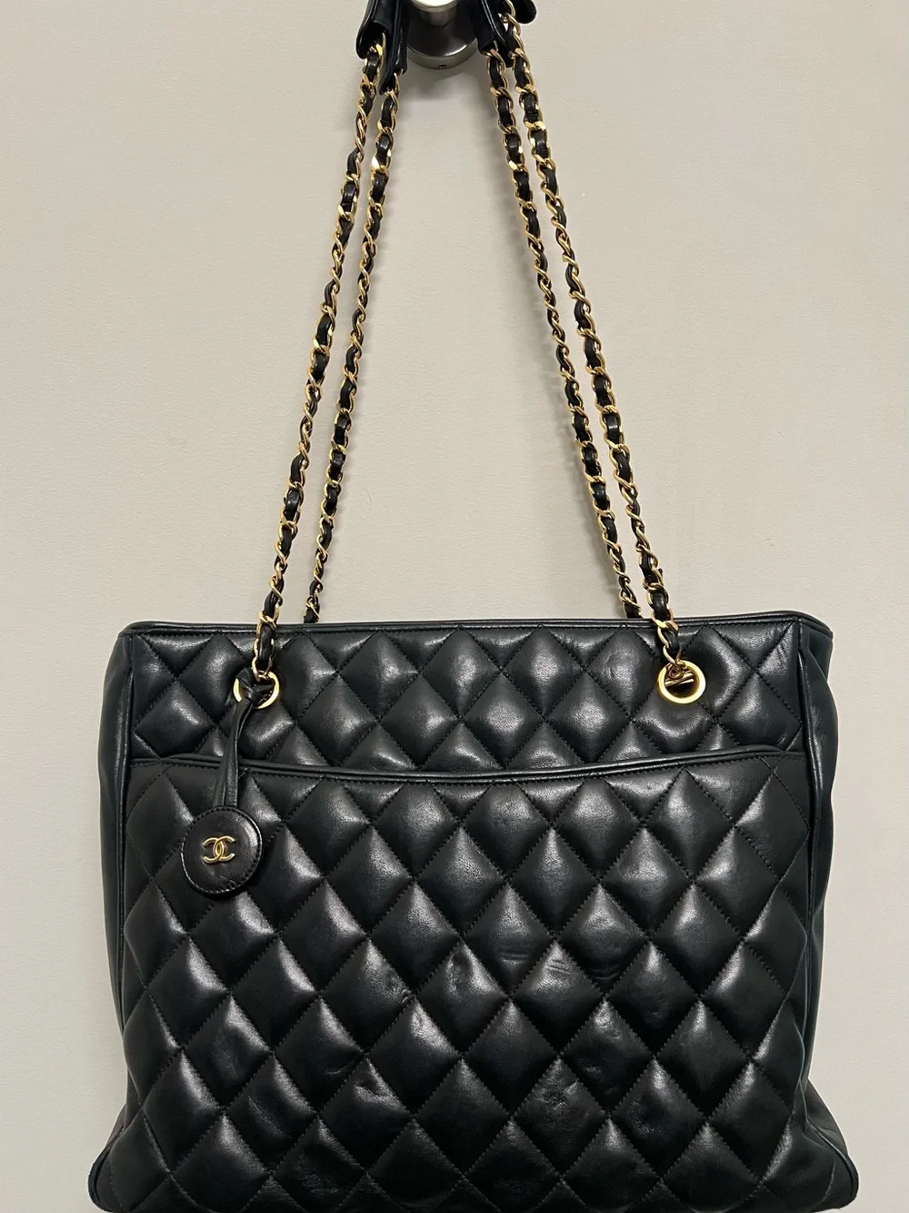 Vintage Chanel Quilted Matelasse CC Chain Shoulder Bag Dark Navy Lambskin